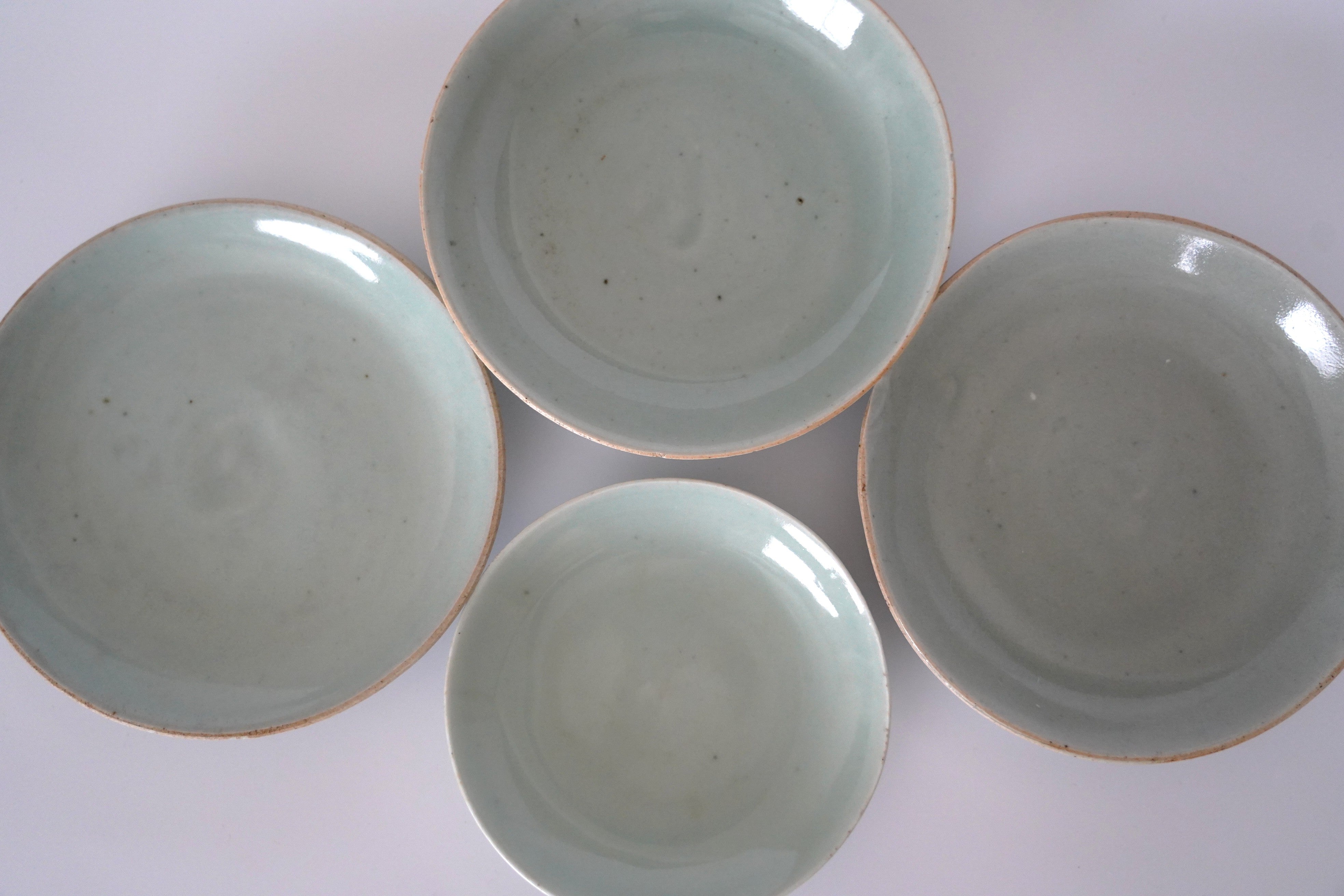 豆青青花款壺承 ④