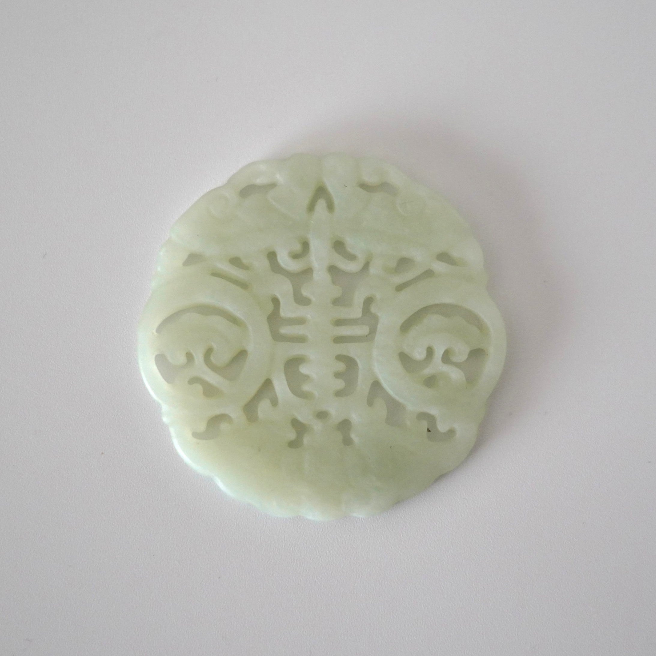 石製寿蝙蝠蝶文蓋置