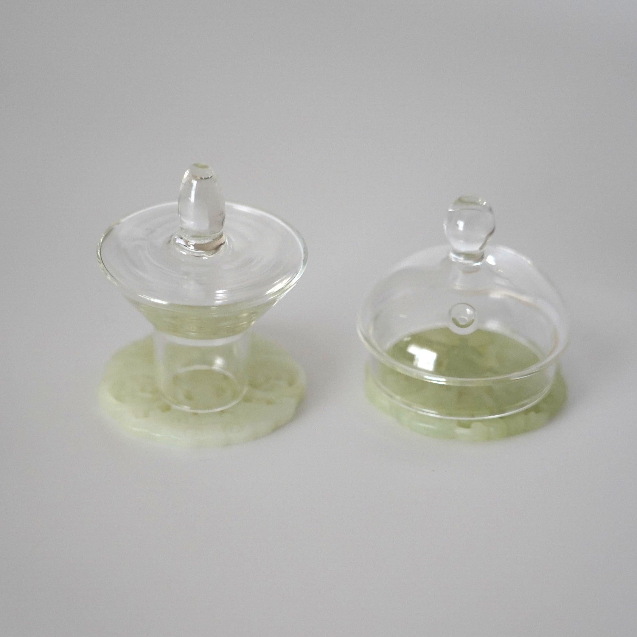 石製寿蝙蝠蝶文蓋置