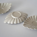 草木灰釉菊花茶托3枚セット