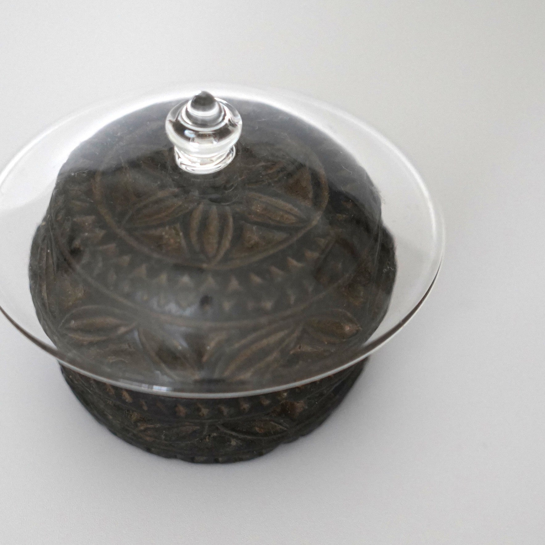 陶製七宝文蓋置 ③