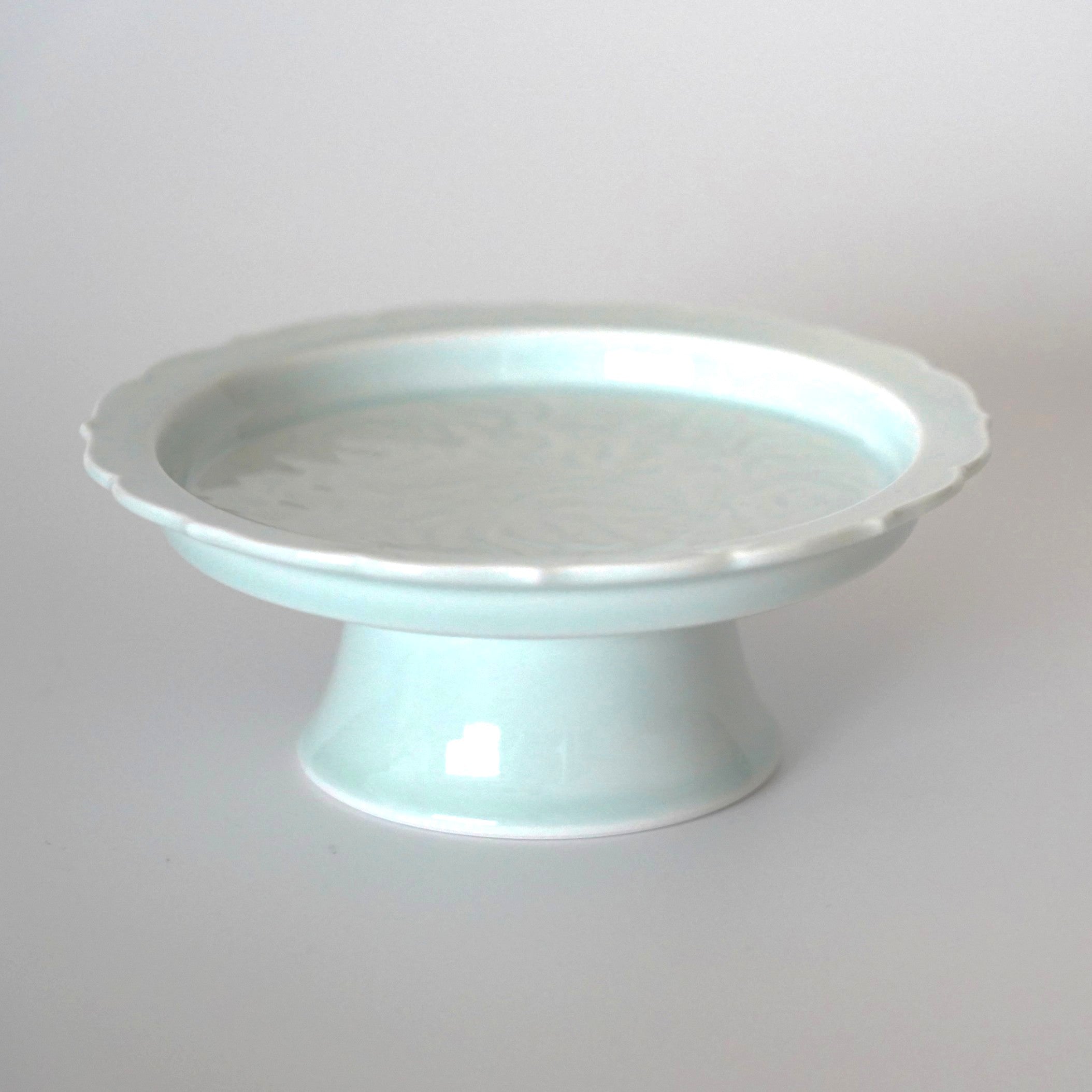 影青刻花高脚壺承