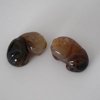 石製回頭猫茶枕右③