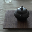 木製正方壺承　クルミ