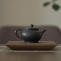 木製正方壺承　クルミ