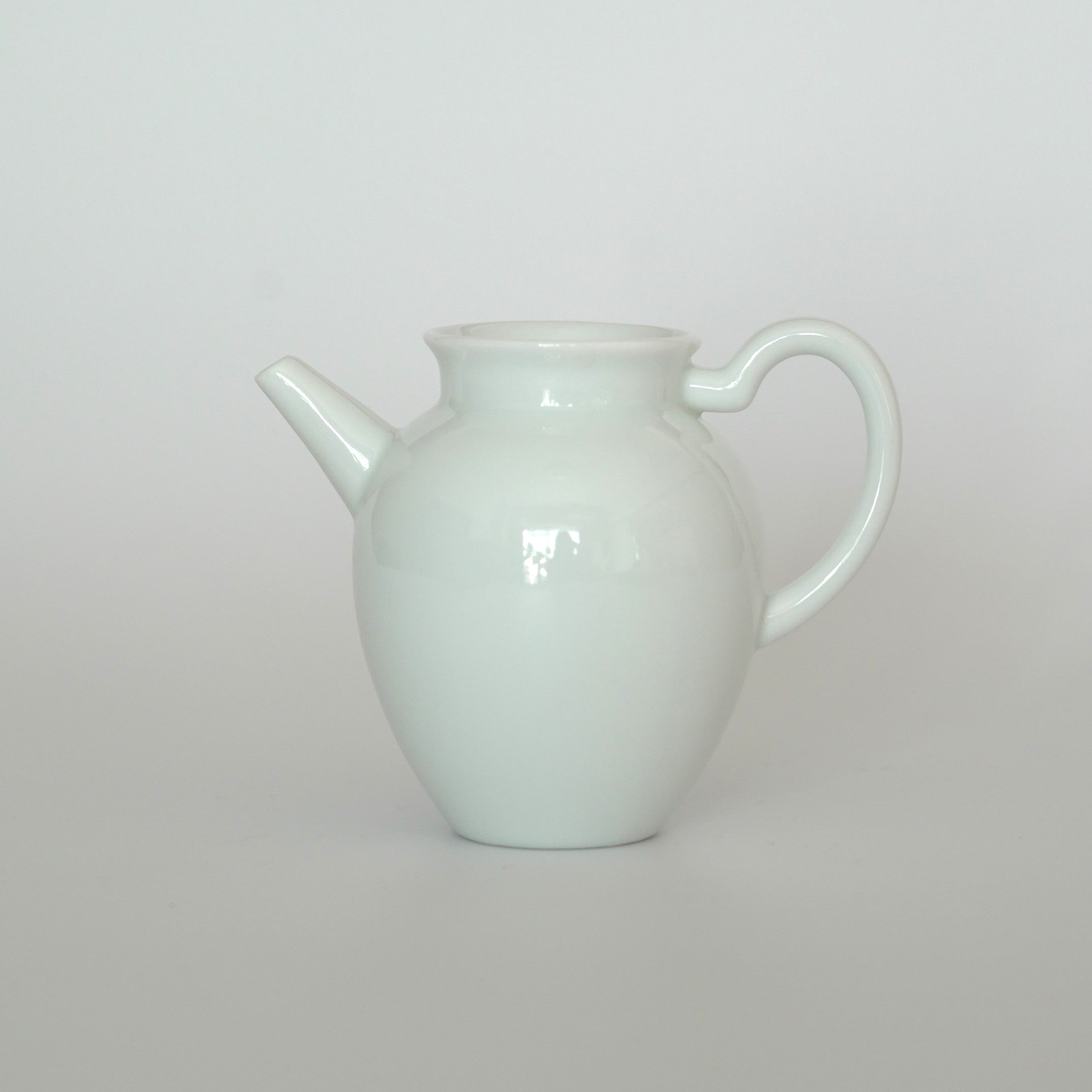 【蚤の市】青白磁茶海