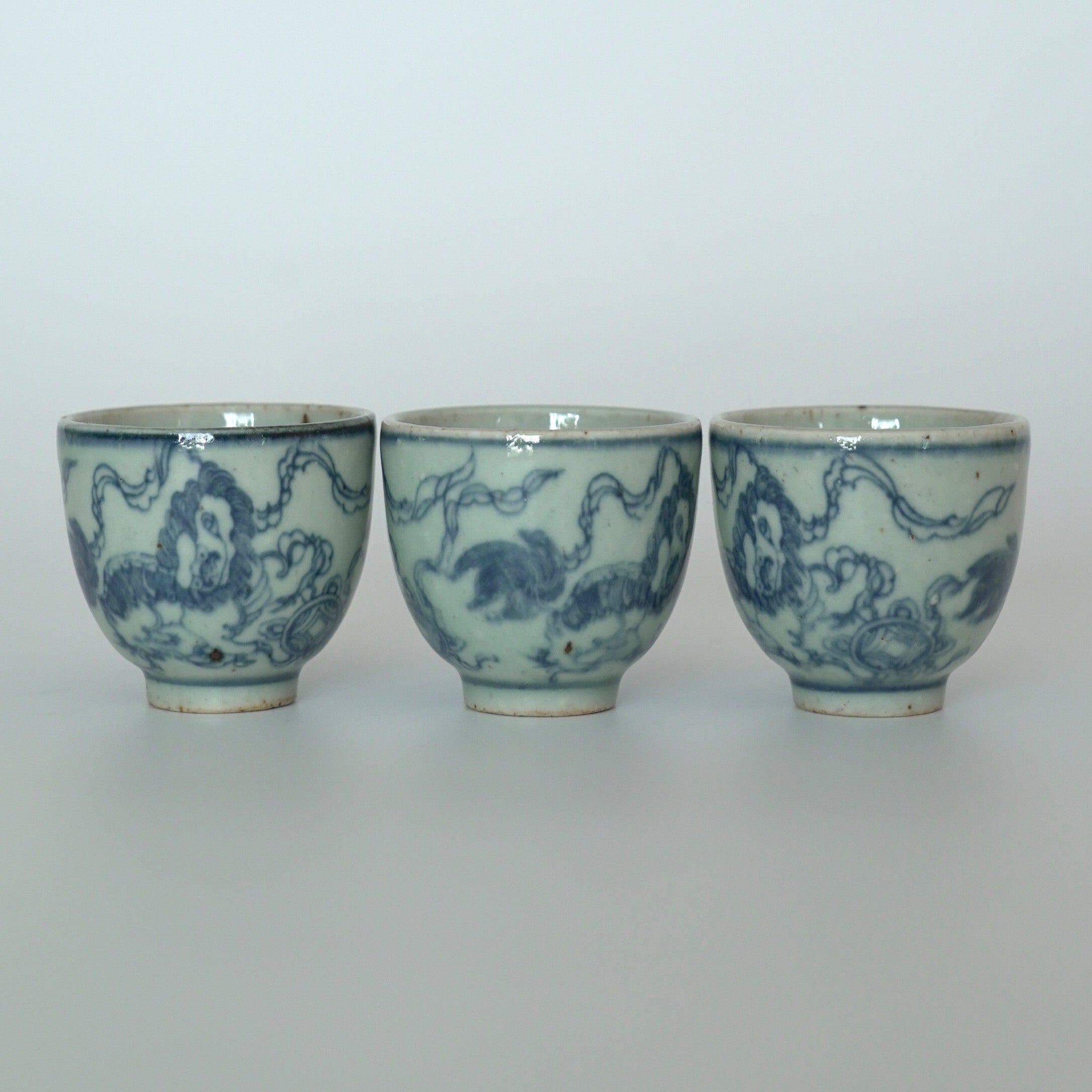 【蚤の市】青花七宝獅子文茶杯3個セット