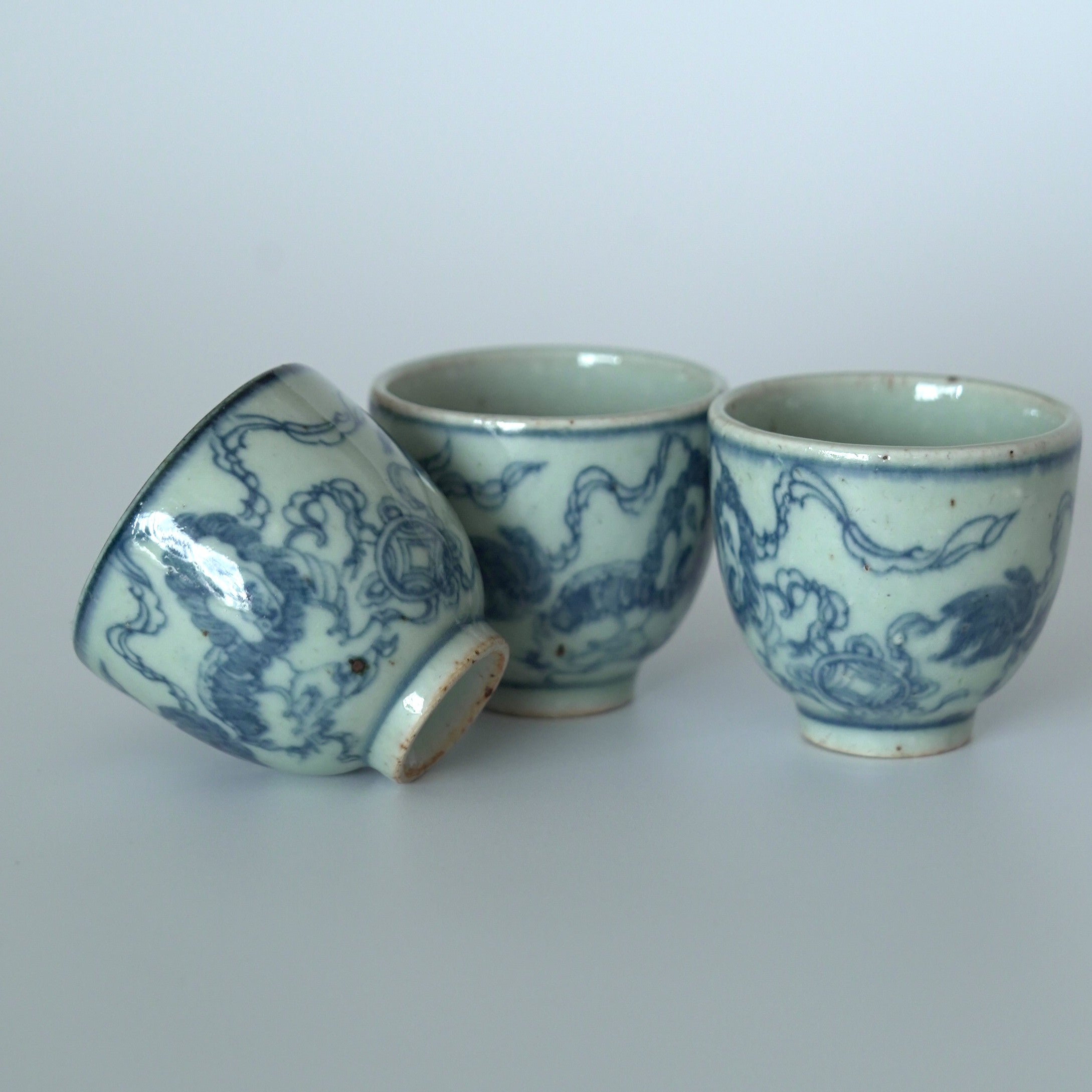 【蚤の市】青花七宝獅子文茶杯3個セット