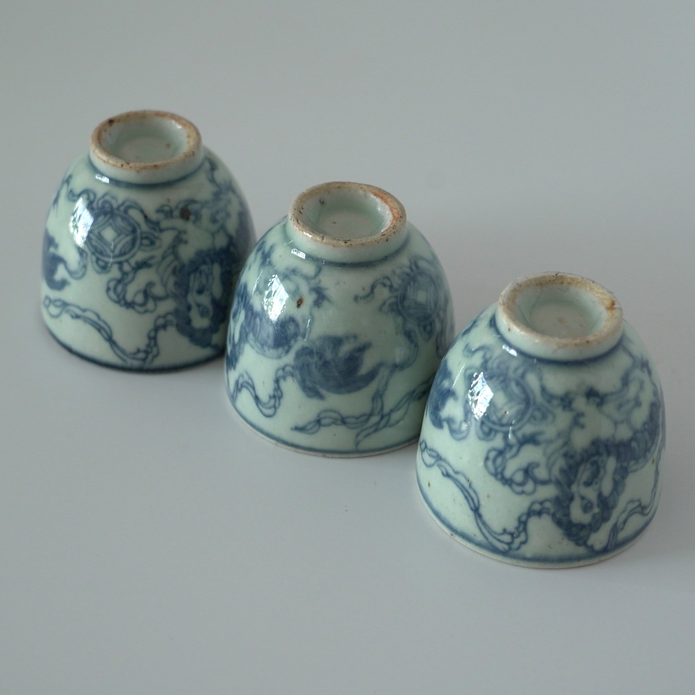 【蚤の市】青花七宝獅子文茶杯3個セット