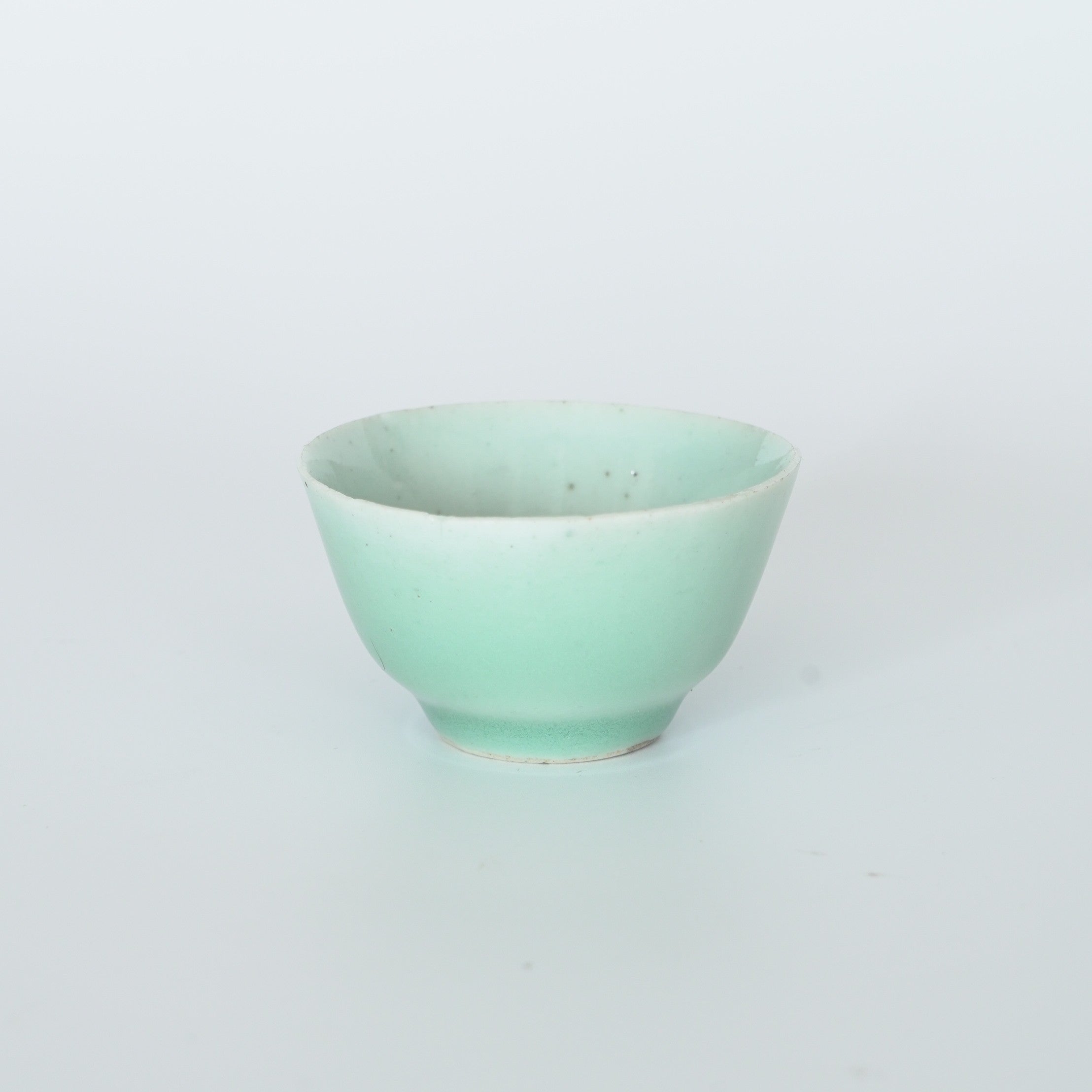 豆青釉茶杯⑥