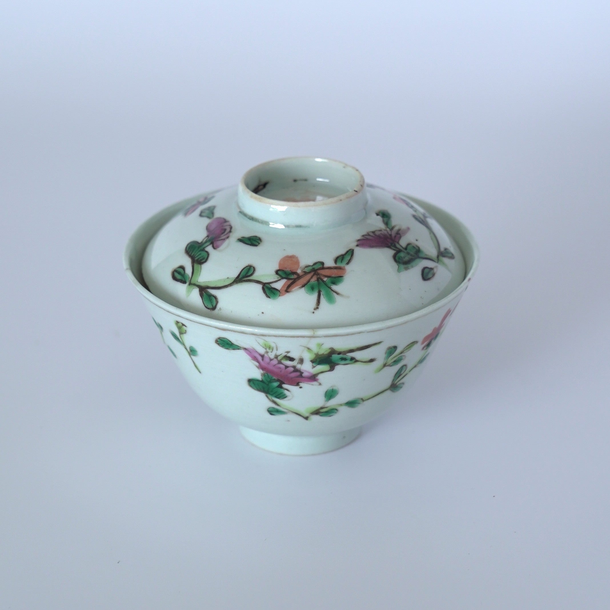 粉彩四季花文蓋碗②