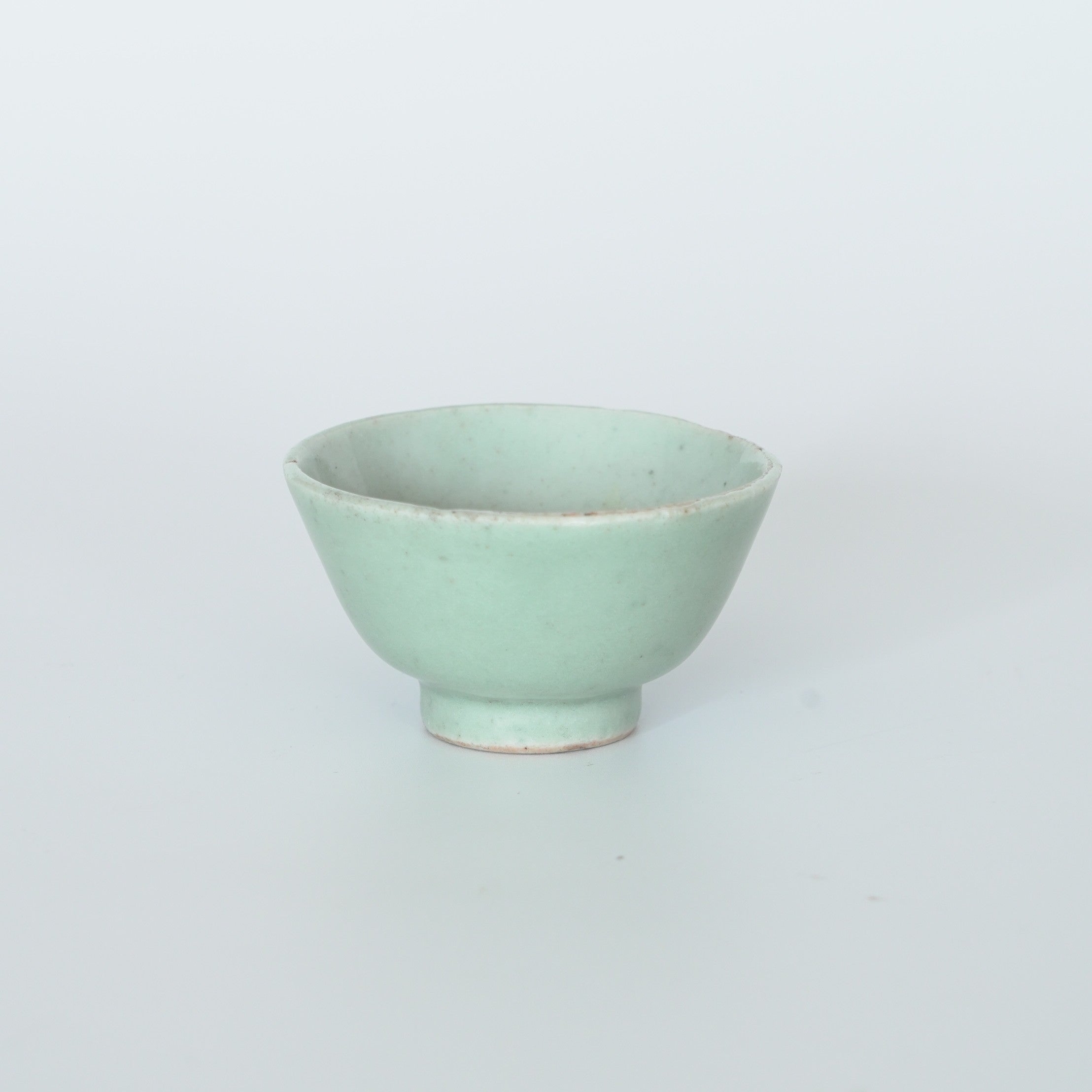 豆青釉茶杯⑤