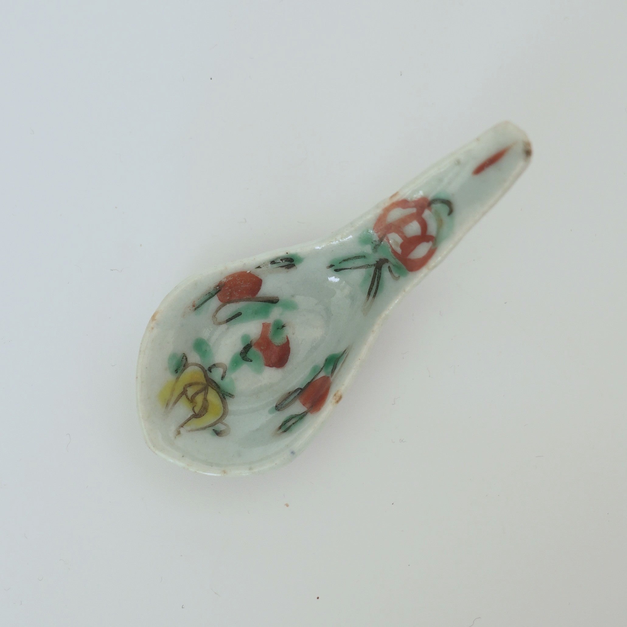 粉彩七宝三多文レンゲ①