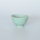 豆青釉茶杯①