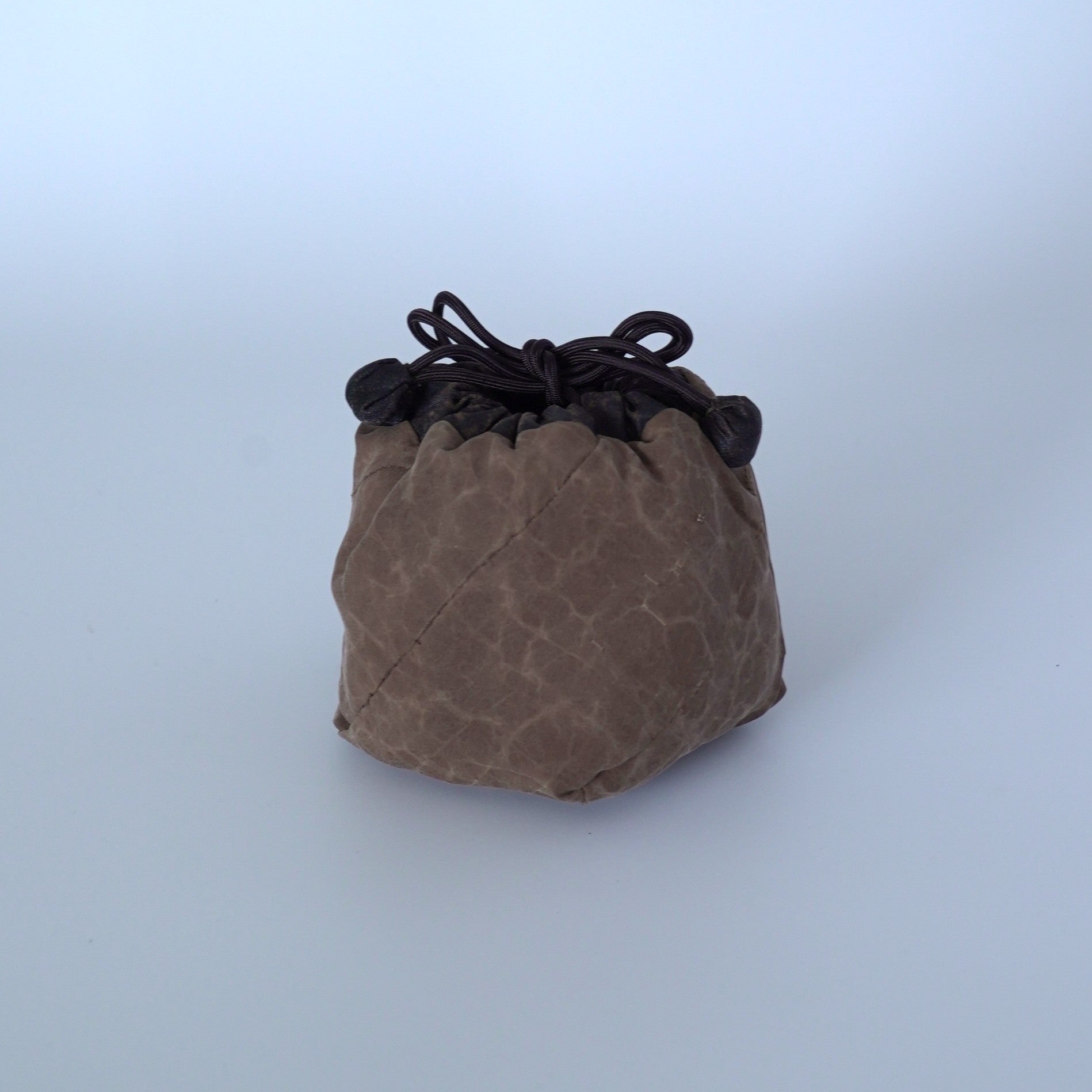 絹製香雲紗茶器包中