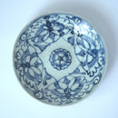 青花蝶恋花文皿①